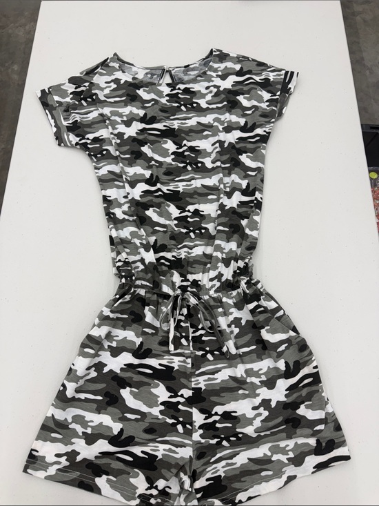 Pants - Women's Gray Camo Drawstring Romper